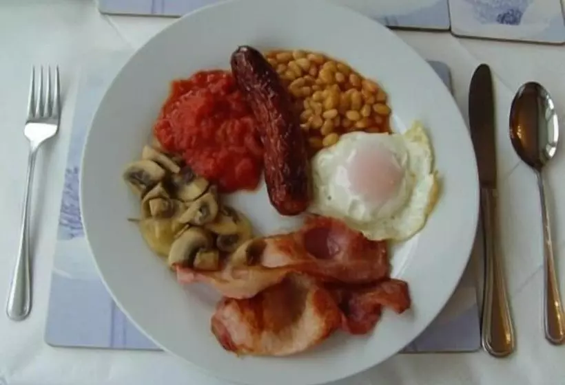 پانسیون Ellies Guest House