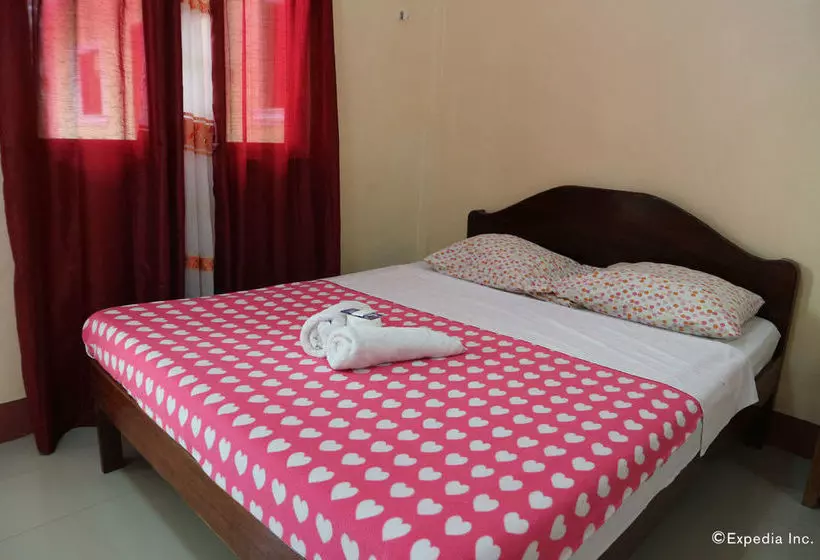 פנסיון Tia Mer S Guest House