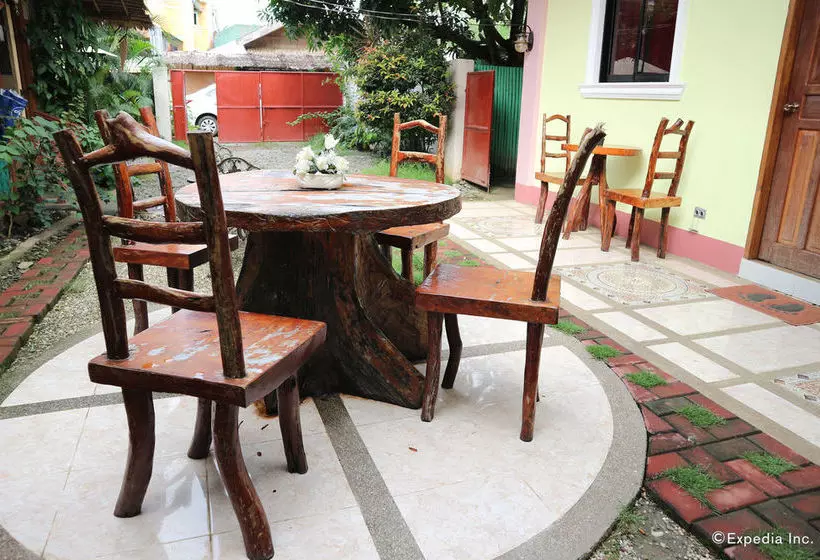 פנסיון Tia Mer S Guest House