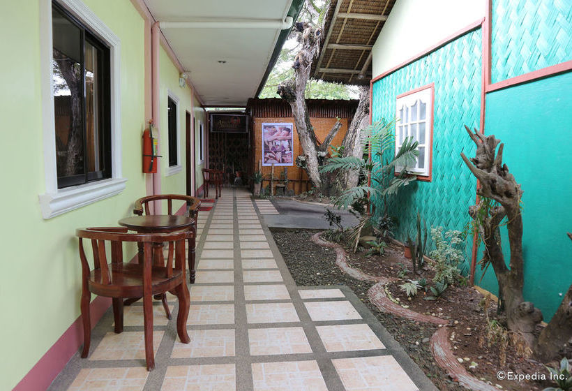 פנסיון Tia Mer S Guest House