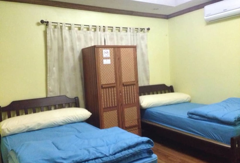 Baan Smile Hostel