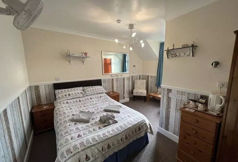 Aamiaismajoitus (B&B) Clarence House