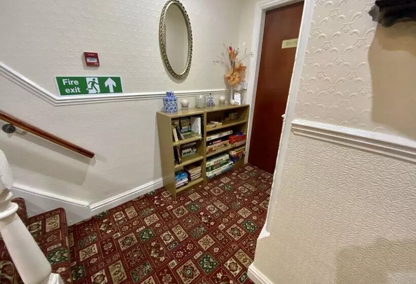 Aamiaismajoitus (B&B) Clarence House