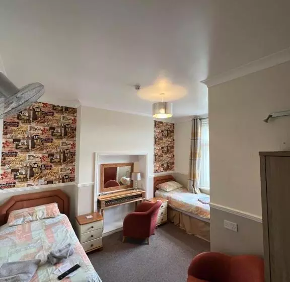 Aamiaismajoitus (B&B) Clarence House