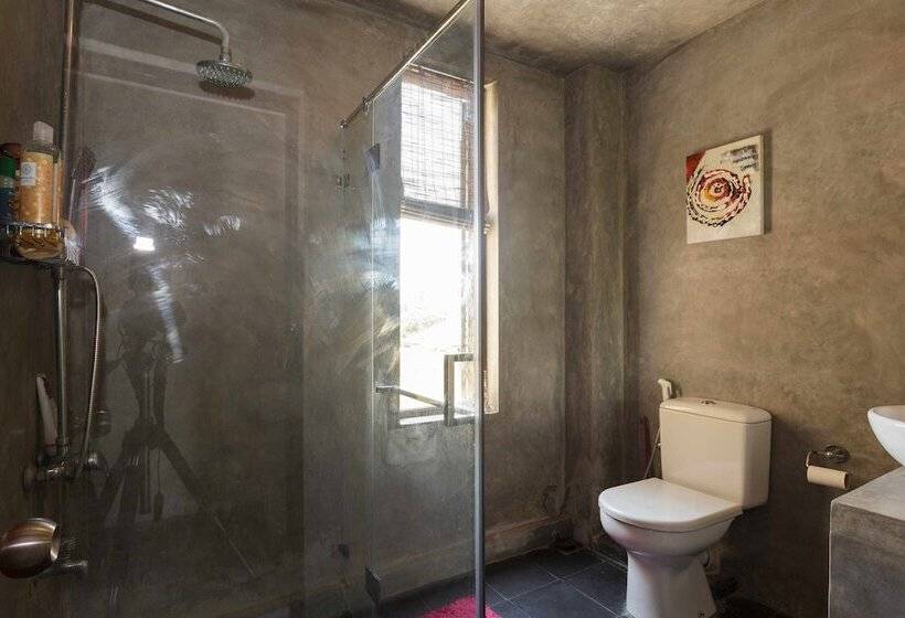 مبيت وإفطار Colpetty House