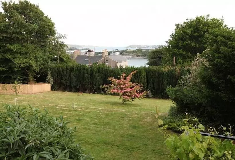 Bed and Breakfast Robin Hill House Heritage Guest House