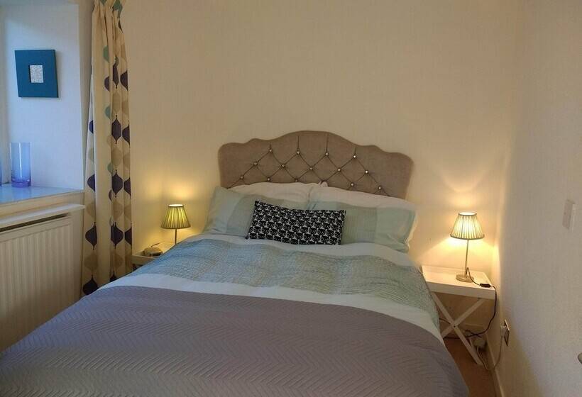 Castlefield Cosy Cottage