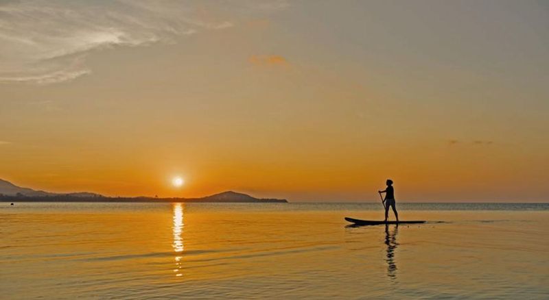 Escape Beach Resort   New Look Renovated