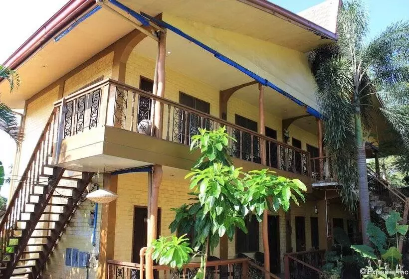 בית מלון כפרי Darayonan Lodge