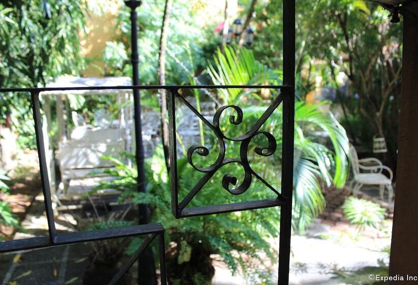 בית מלון כפרי Darayonan Lodge