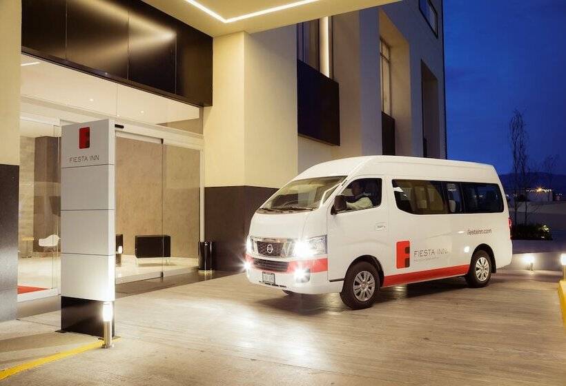 ホテル Fiesta Inn Pachuca Gran Patio