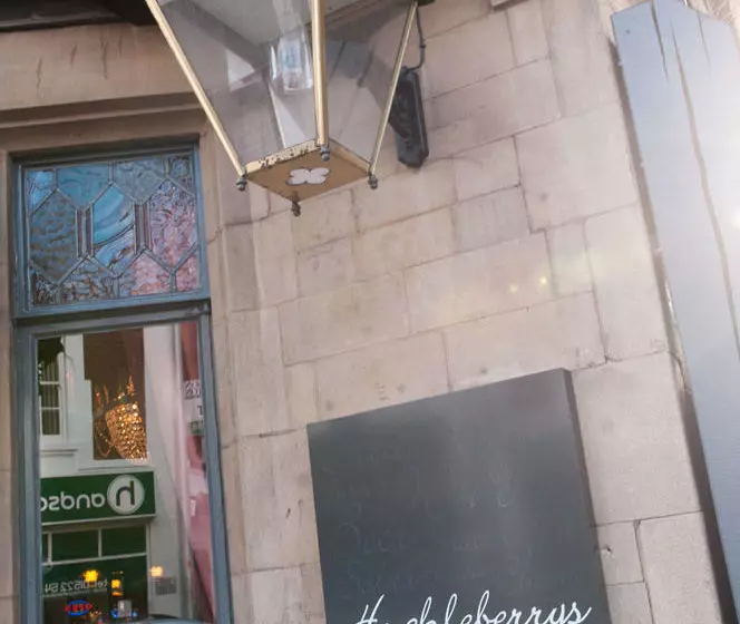 호텔 Huckleberrys Bar And Grill