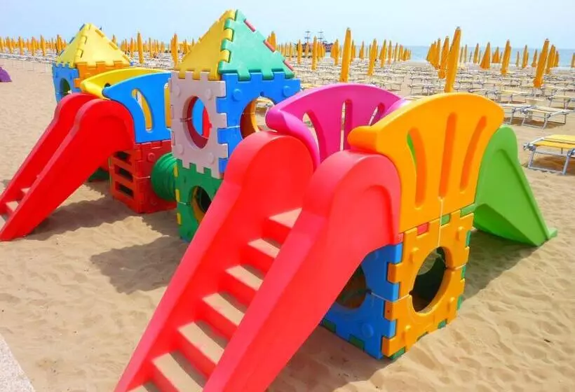 Отель Jesolo Sand