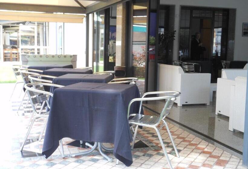 בית מלון כפרי Jesolo Sand