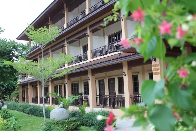 ホテル Kanlaya Park