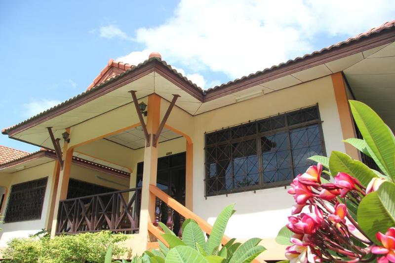 Отель Kanlaya Park