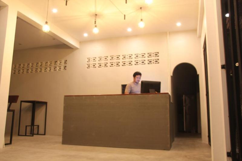 Отель Kanlaya Park