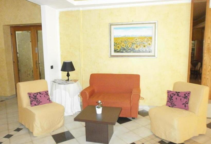 Отель L  Espero