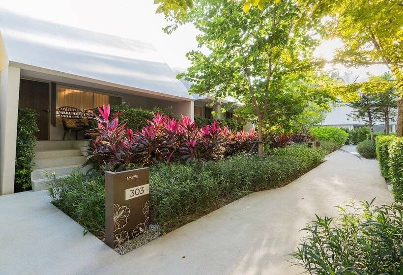 בית מלון כפרי La Vida Samui