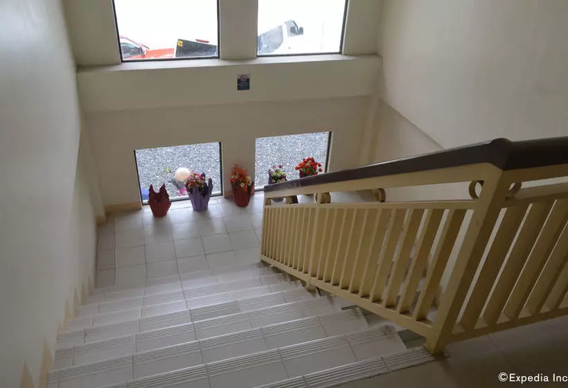 酒店 Luxor One Traveler Inn Gensan