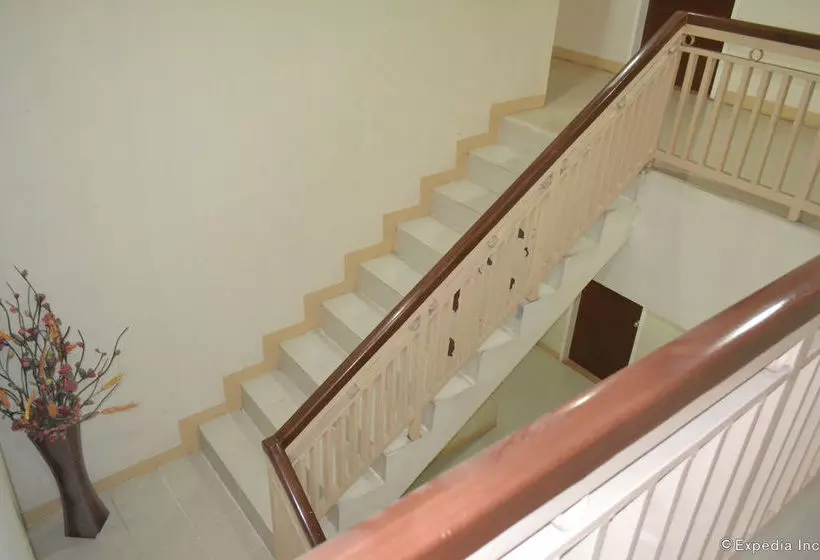 酒店 Luxor One Traveler Inn Gensan