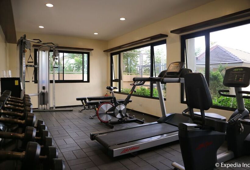 Отель Monticello Tagaytay