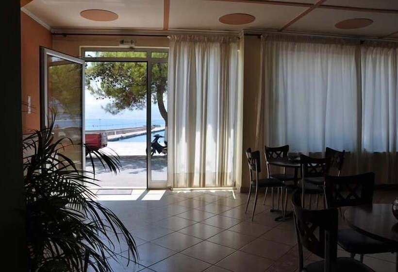 בית מלון כפרי Nora