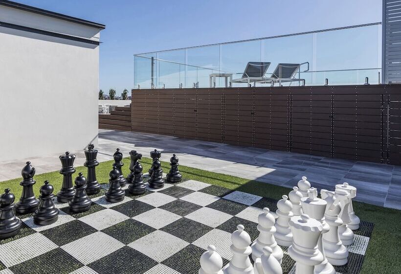 בית מלון כפרי Oaks Brisbane Woolloongabba Suites