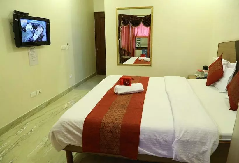 هتل Oyo Rooms Sector 42 Chandigarh