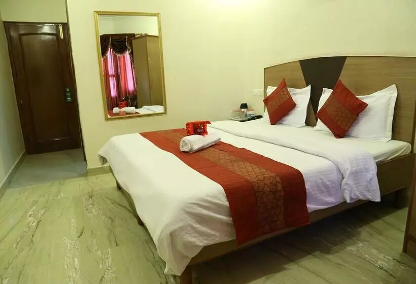 هتل Oyo Rooms Sector 42 Chandigarh