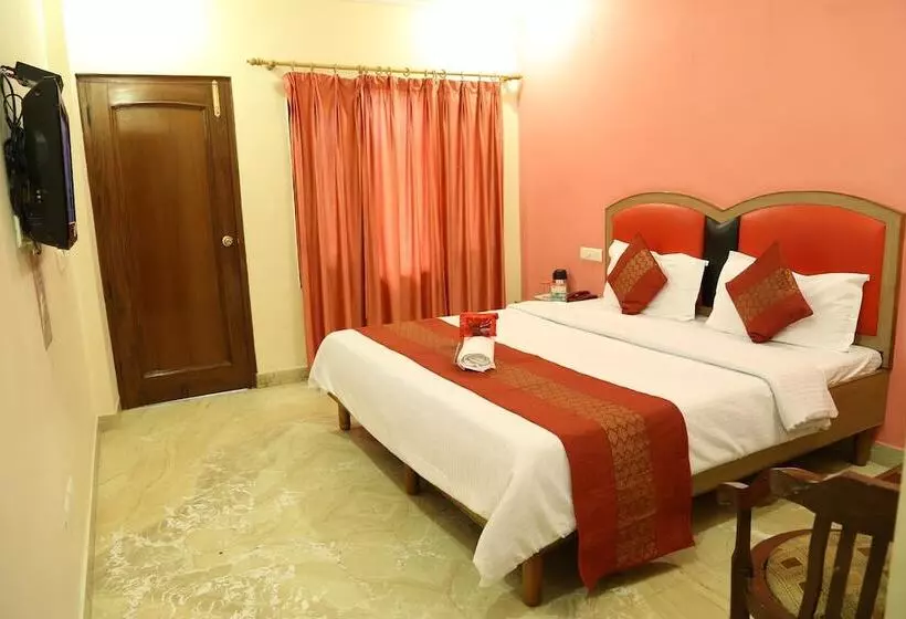 هتل Oyo Rooms Sector 42 Chandigarh