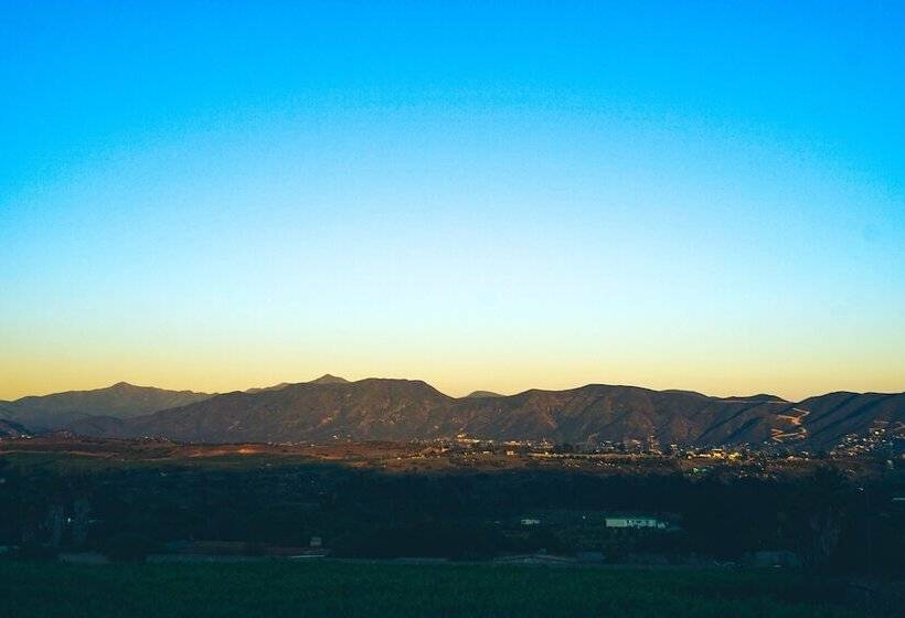 فندق Rancho Cien Piedras