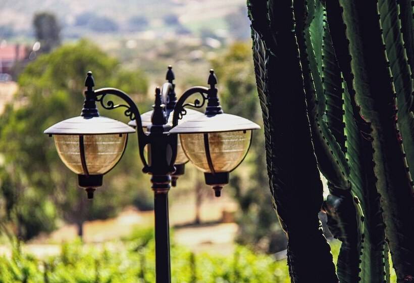 فندق Rancho Cien Piedras