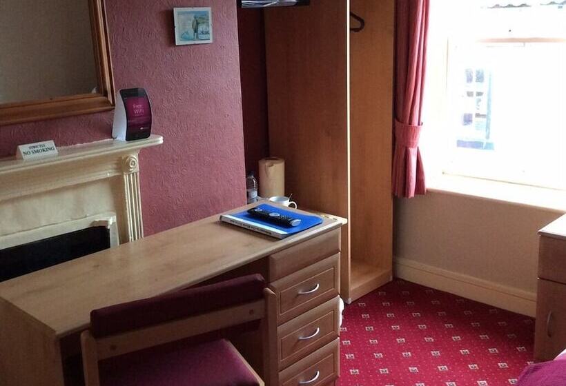 هتل The Black Horse Inn