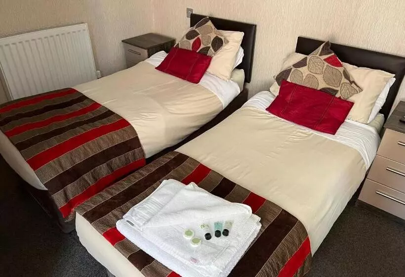 Hotel Southport Metro