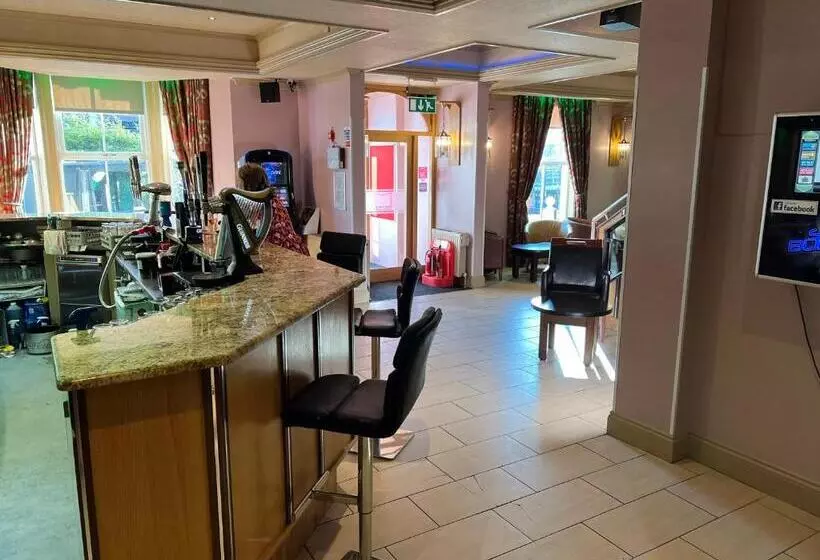 Hotel Southport Metro