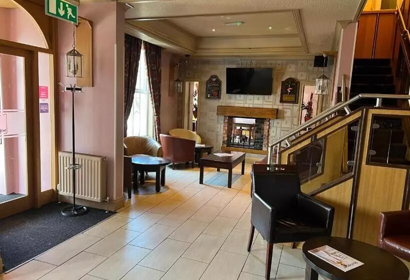 Hotel Southport Metro