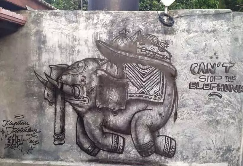 Kandy Walkers Hostel