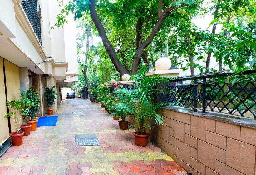 Mint Domestic Airport Suites