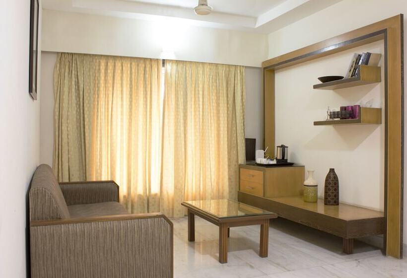 Mint Domestic Airport Suites
