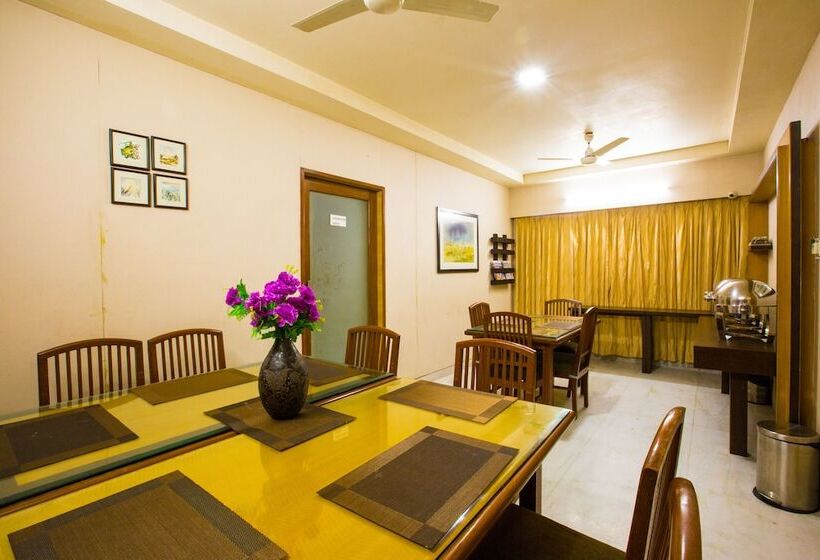 Mint Domestic Airport Suites