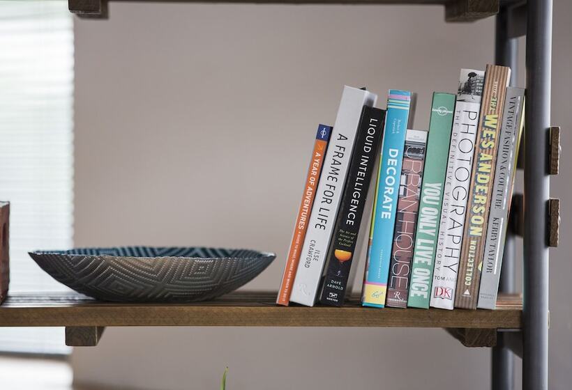 Paintworks Apartments