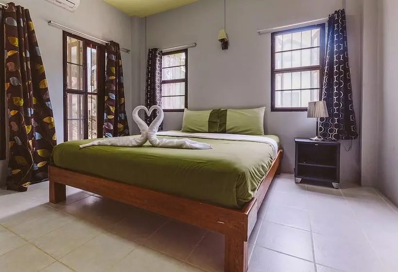 Majatalo Mali Samui Resort