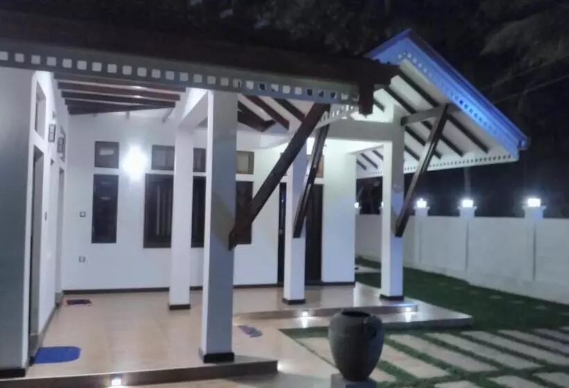 Pension Adara Negombo