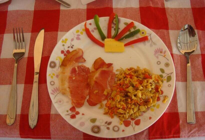 ペンション Adara Negombo