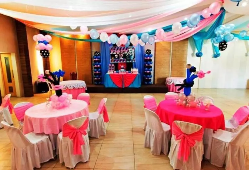 استراحتگاه Caribbean Waterpark And Resotel