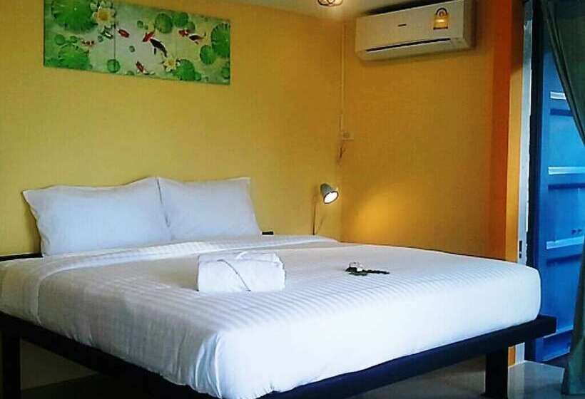 리조트 Think & Retro Cafe Lipa Noi Samui