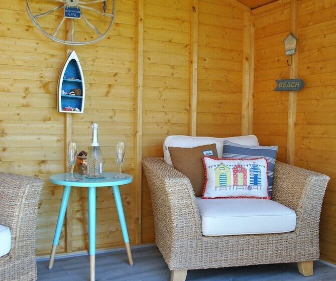 Beach House Walk   Crail   Home From Home