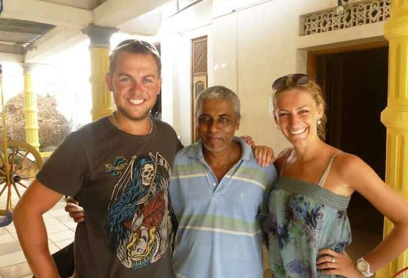 Bed and Breakfast Weligama Ancient Mural