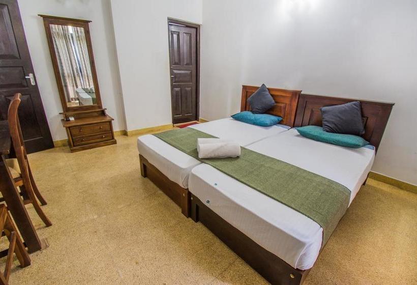 ホテル 5th Lane House